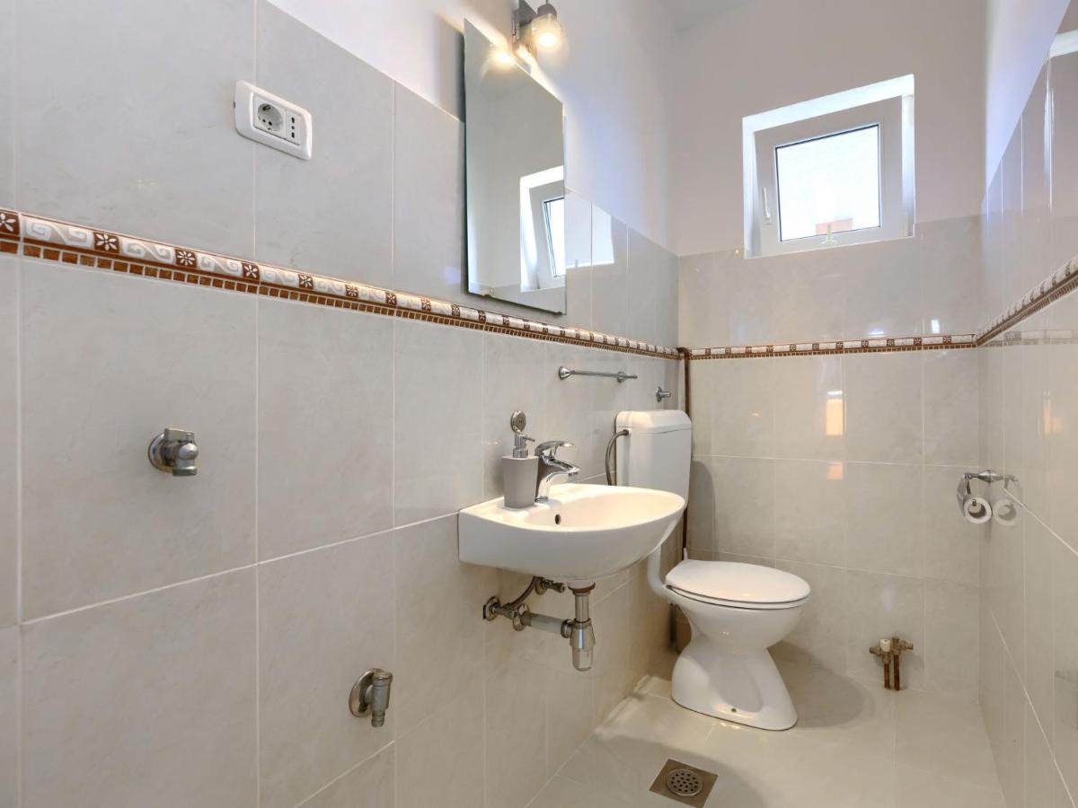 Apartment Villa Alba-2 By Interhome Umago Esterno foto